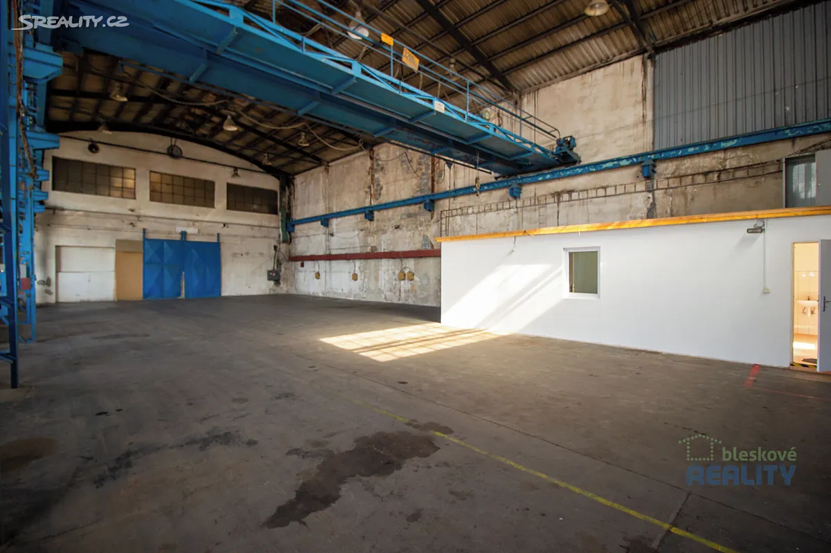 Pronájem skladového prostoru 424 m² – pohled 6
