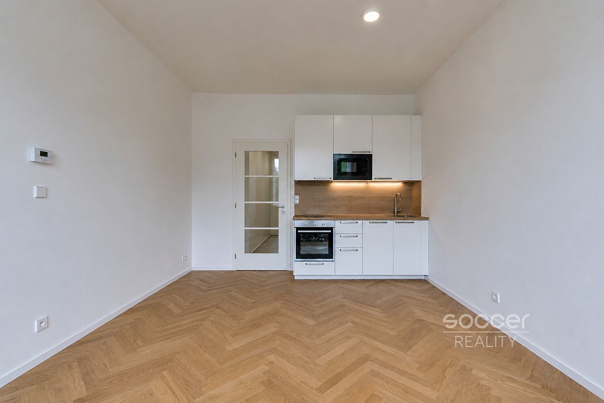 Pronájem bytu 1+kk 36 m²