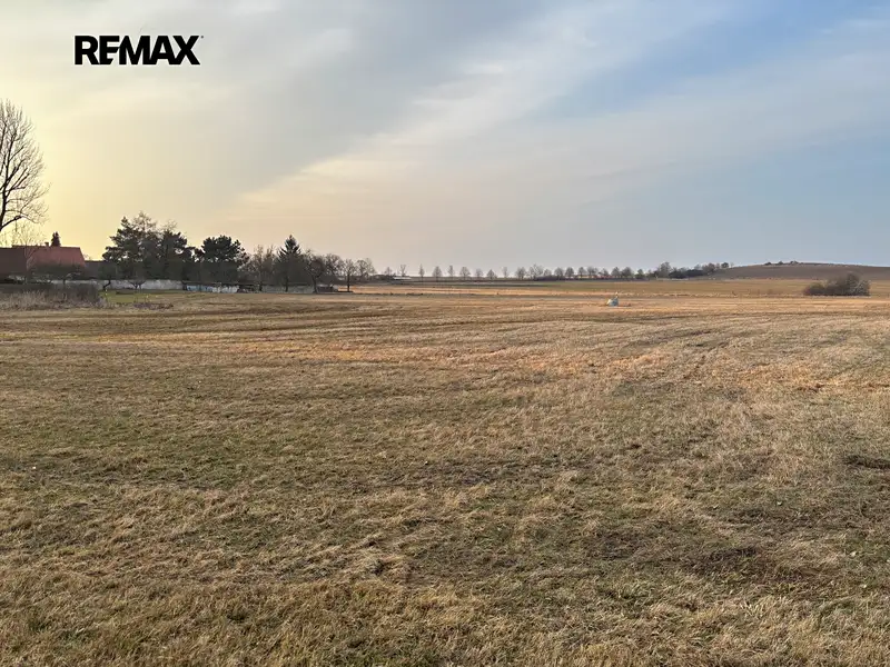 Prodej stavebního pozemku 4320 m², Vodňany – náhled fotky 1