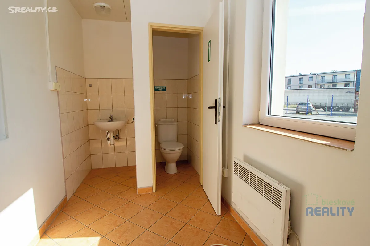 Pronájem skladového prostoru 424 m² – další