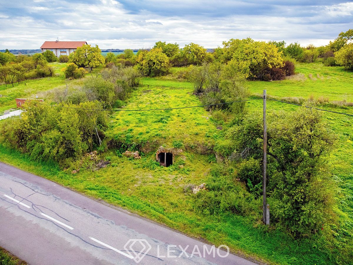 Prodej vinného sklepa 341 m², Strachotice – fotka 1 z 3