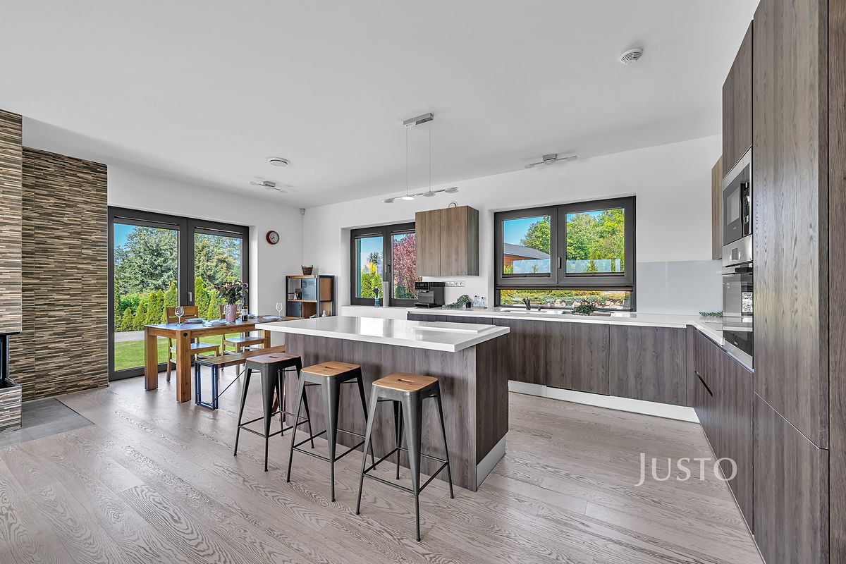Prodej vily 188 m², pozemek 3413 m² – fotografie 5