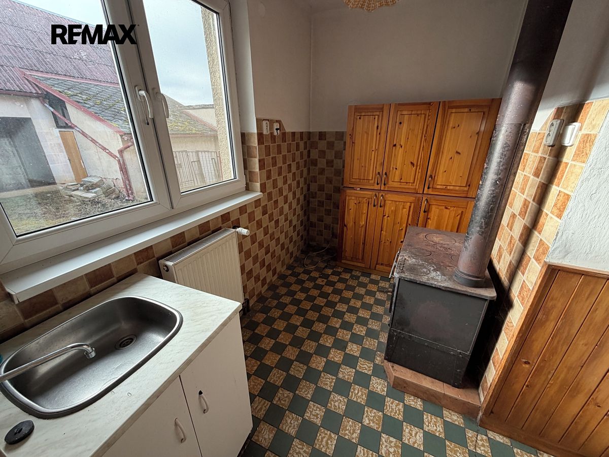 Prodej rodinného domu 114 m², pozemek 535 m² – fotografie 5
