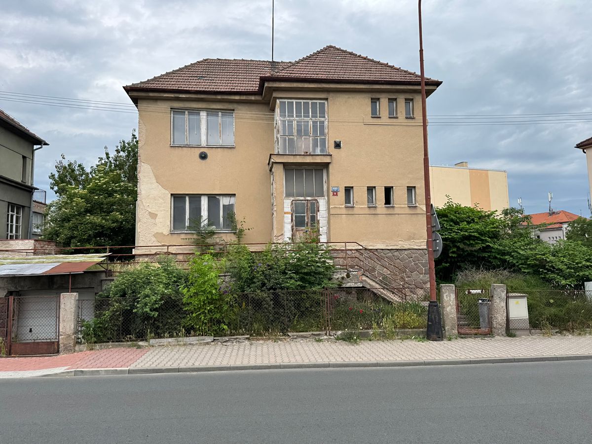 Prodej vily 300 m², pozemek 794 m² – fotografie 4