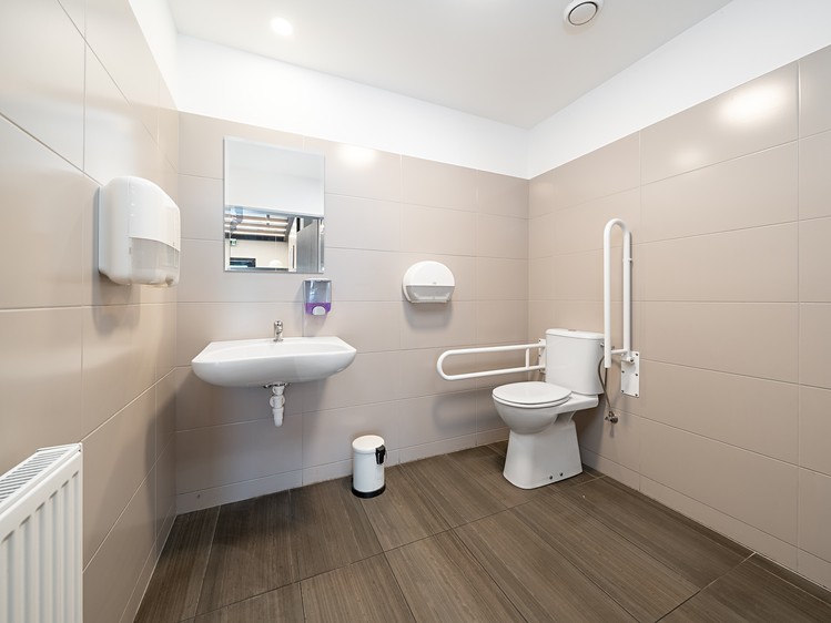 Комерційне приміщення в оренду, 73 м² (6 з 13)