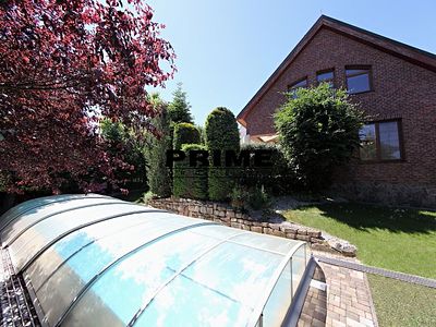 Pronájem rodinného domu 390 m², pozemek 903 m²