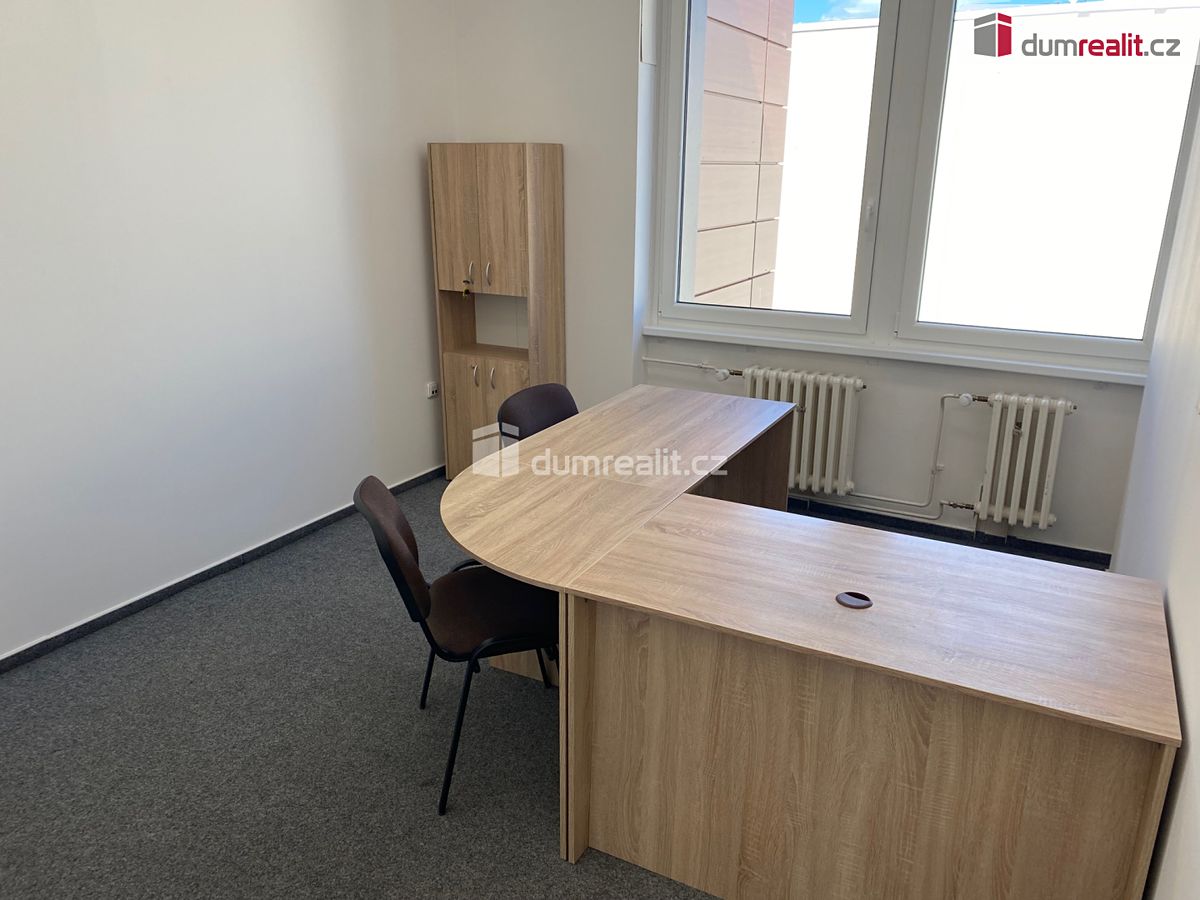 Pronájem obchodního prostoru 15 m² – fotografie 2