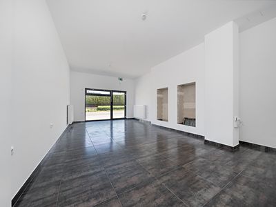 Pronájem obchodního prostoru 73 m²