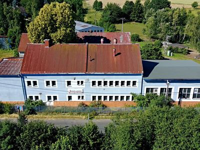Prodej výrobní haly, prostoru 1300 m²