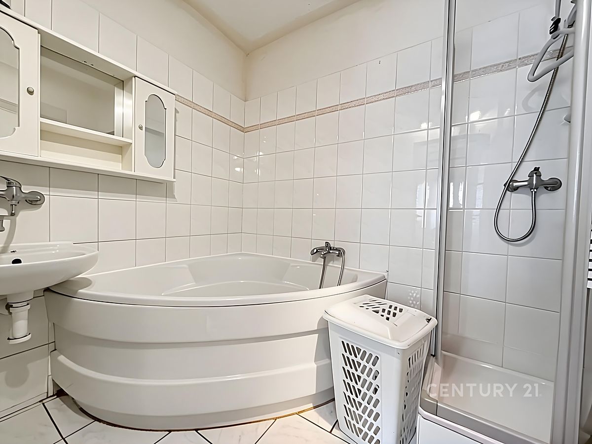 Prodej rodinného domu 73 m², pozemek 156 m² – fotografie 3
