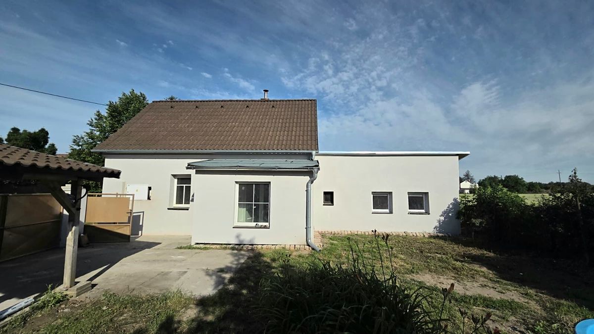 Prodej rodinného domu 96 m², pozemek 300 m² – fotografie 3
