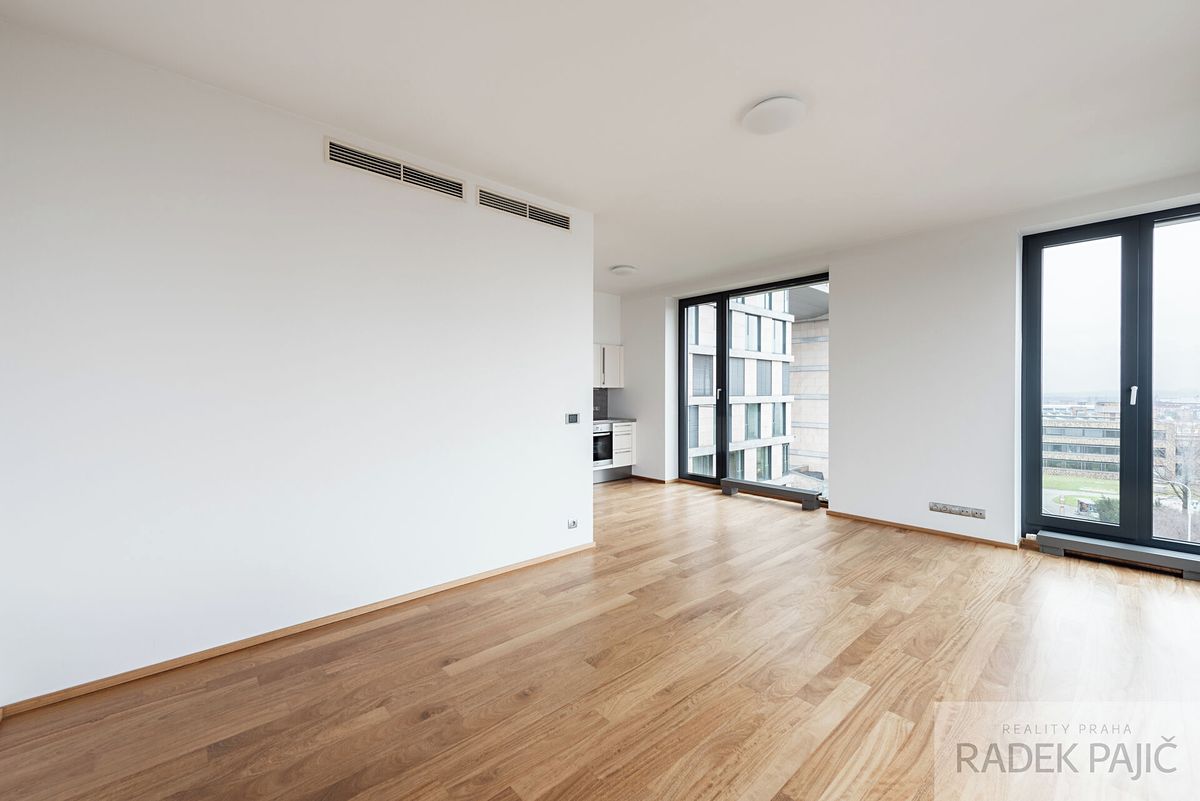 Pronájem bytu 1+kk 49 m² – fotografie 5