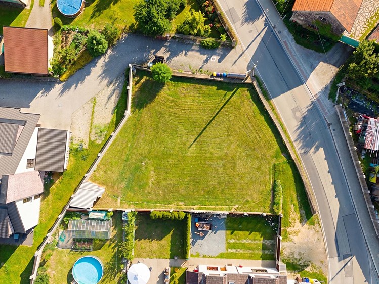 Grundstück zum Kauf, 615 m² (1 von 12)