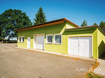 Pronájem skladového prostoru 100 m²