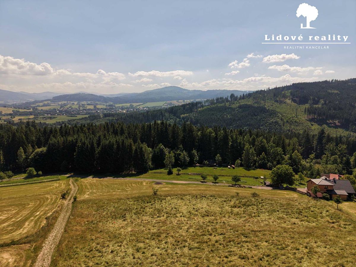 Prodej stavebního pozemku 2314 m² – fotografie 2