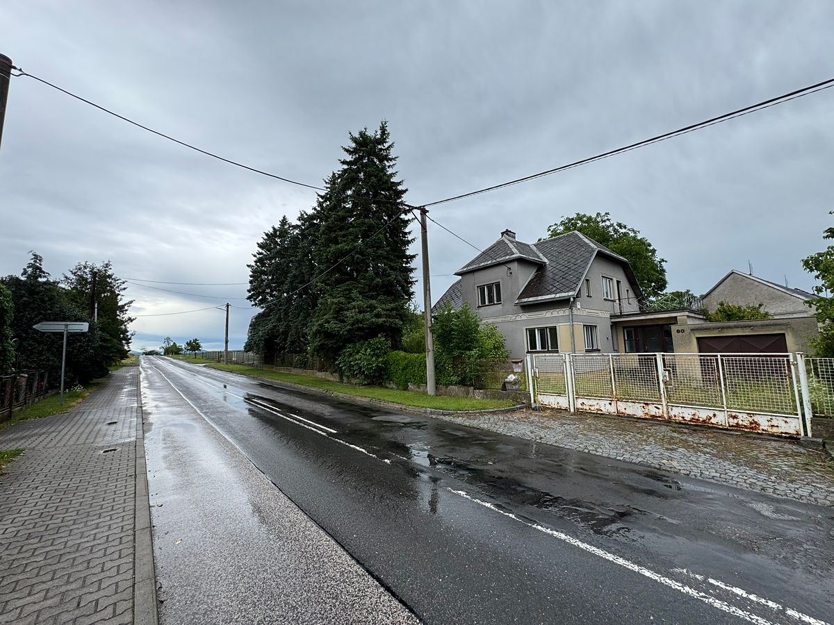 Prodej rodinného domu 200 m², pozemek 1144 m² – fotografie 5
