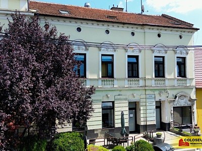 Pronájem bytu 4+kk 94 m²
