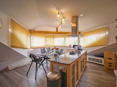Pronájem bytu 3+kk 122 m²