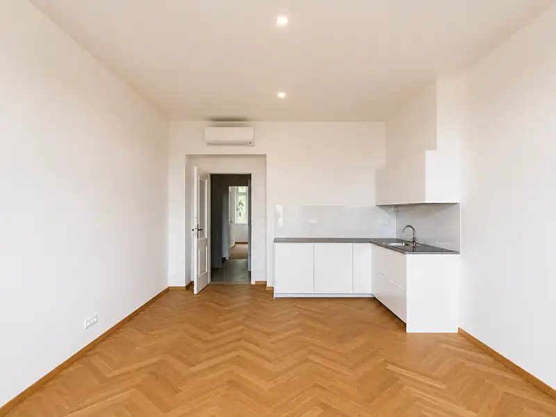 Pronájem bytu 2+kk 60 m², Praha – náhled fotky 2