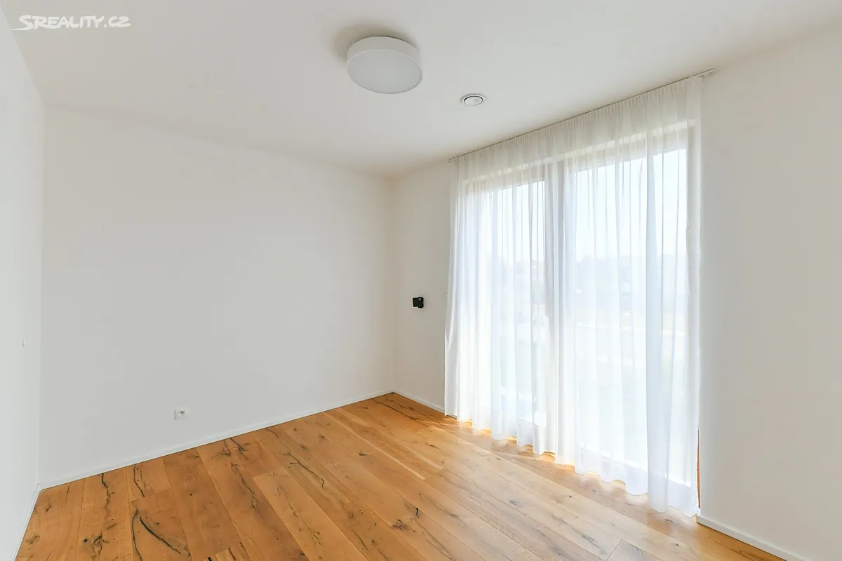 Pronájem rodinného domu 116 m², pozemek 224 m² – další