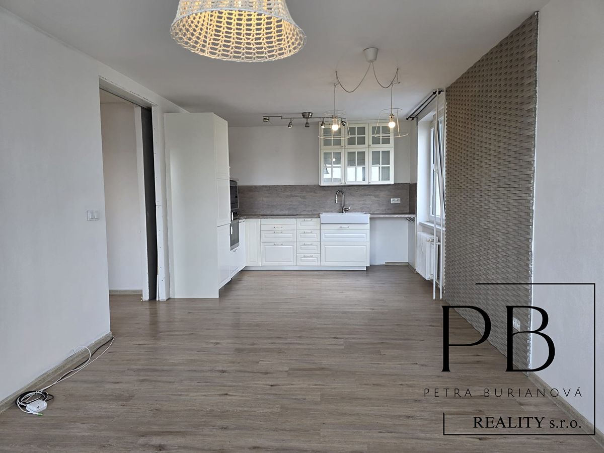 Pronájem bytu 3+kk 78 m²