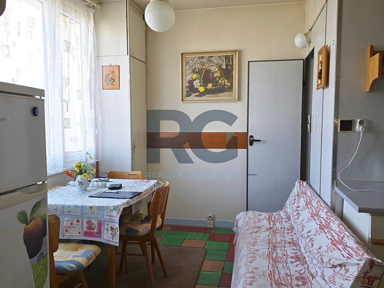 Prodej bytu 3+1, 64 m² (9 z 12)