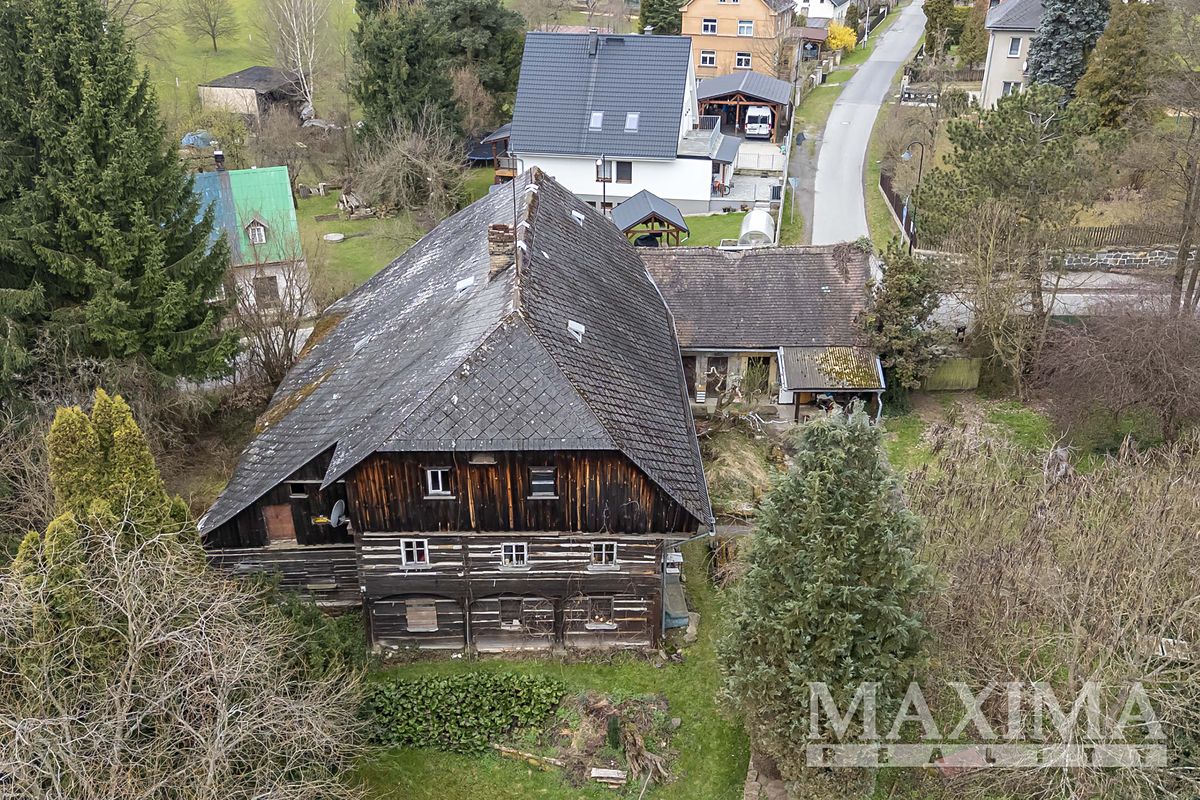 Prodej rodinného domu 350 m², pozemek 3522 m² – fotografie 2
