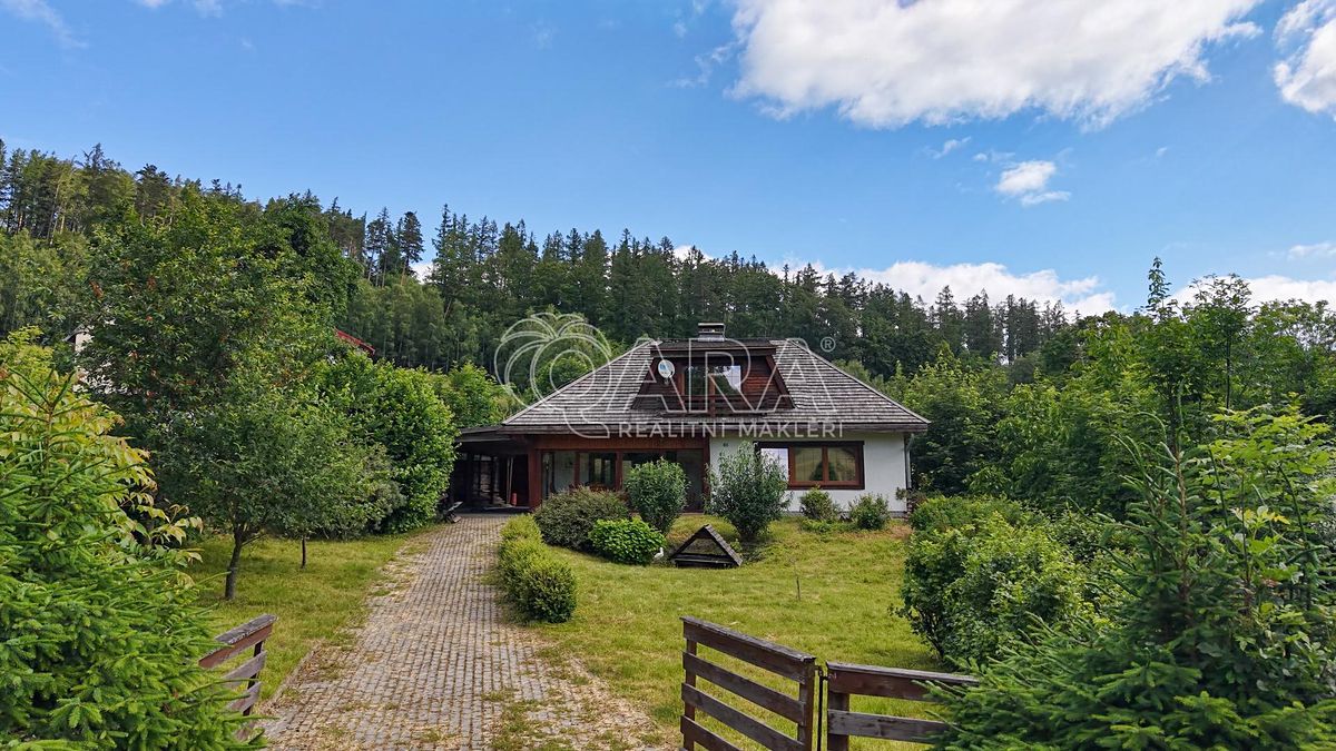 Prodej rodinného domu 115 m², pozemek 1017 m²