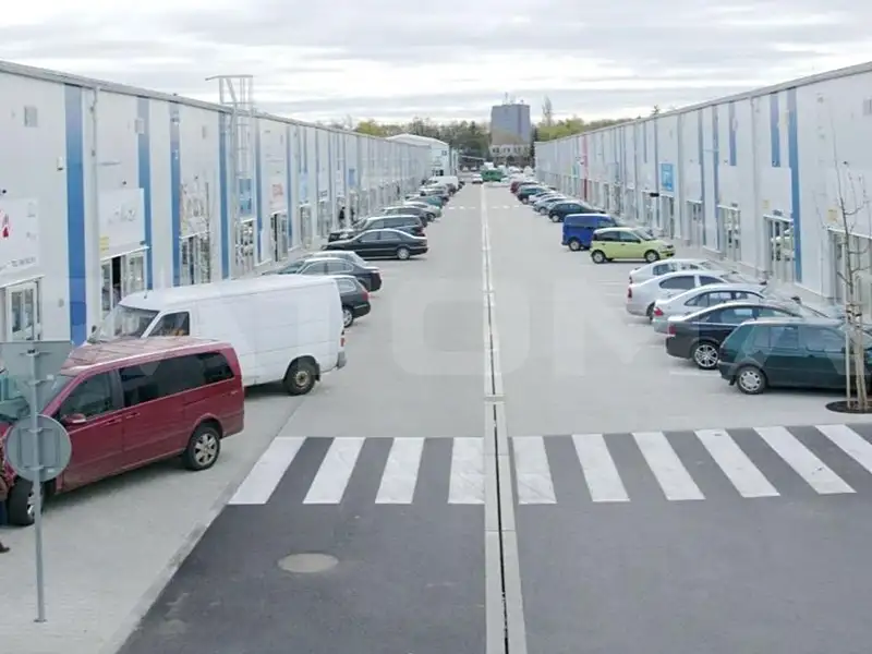 Pronájem skladového prostoru 205 m², Praha – náhled fotky 1
