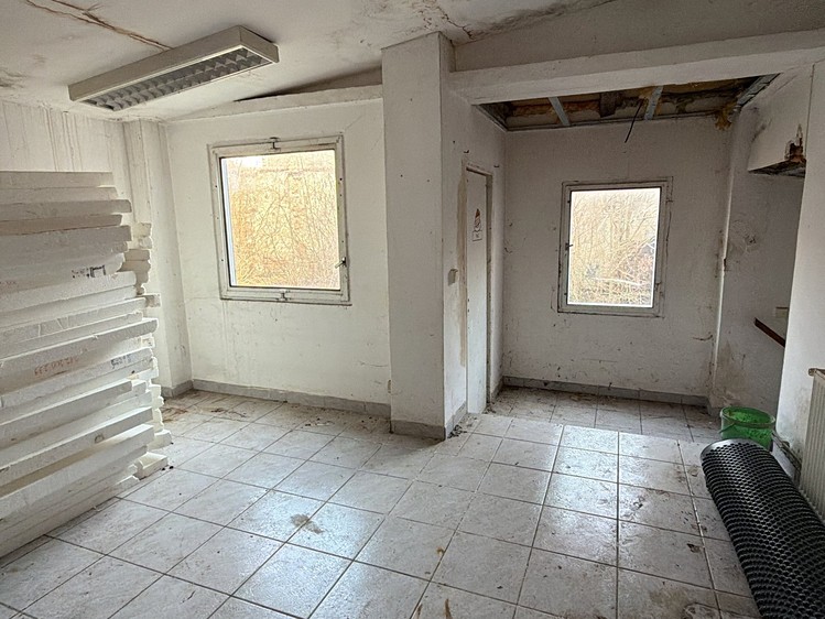 Prodej komerčního prostoru, 540 m² (41 z 91)