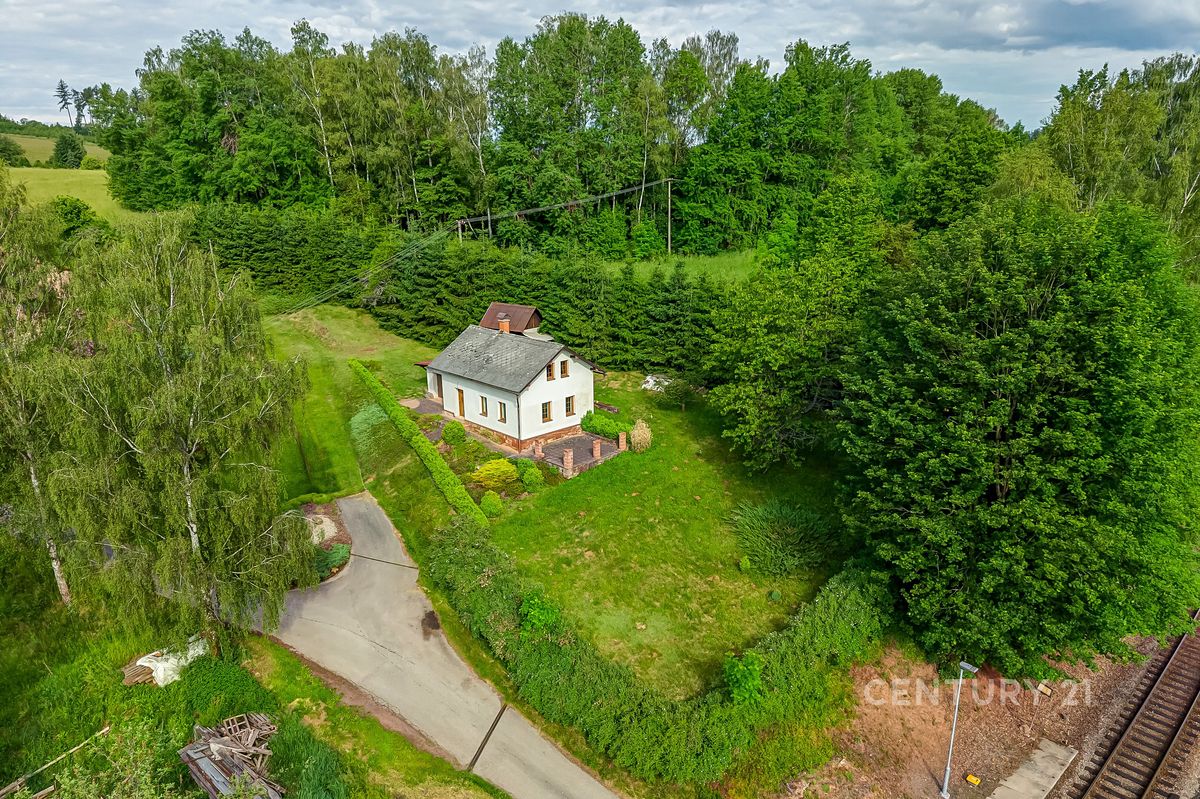 Prodej rodinného domu 59 m², pozemek 1450 m² – fotografie 3