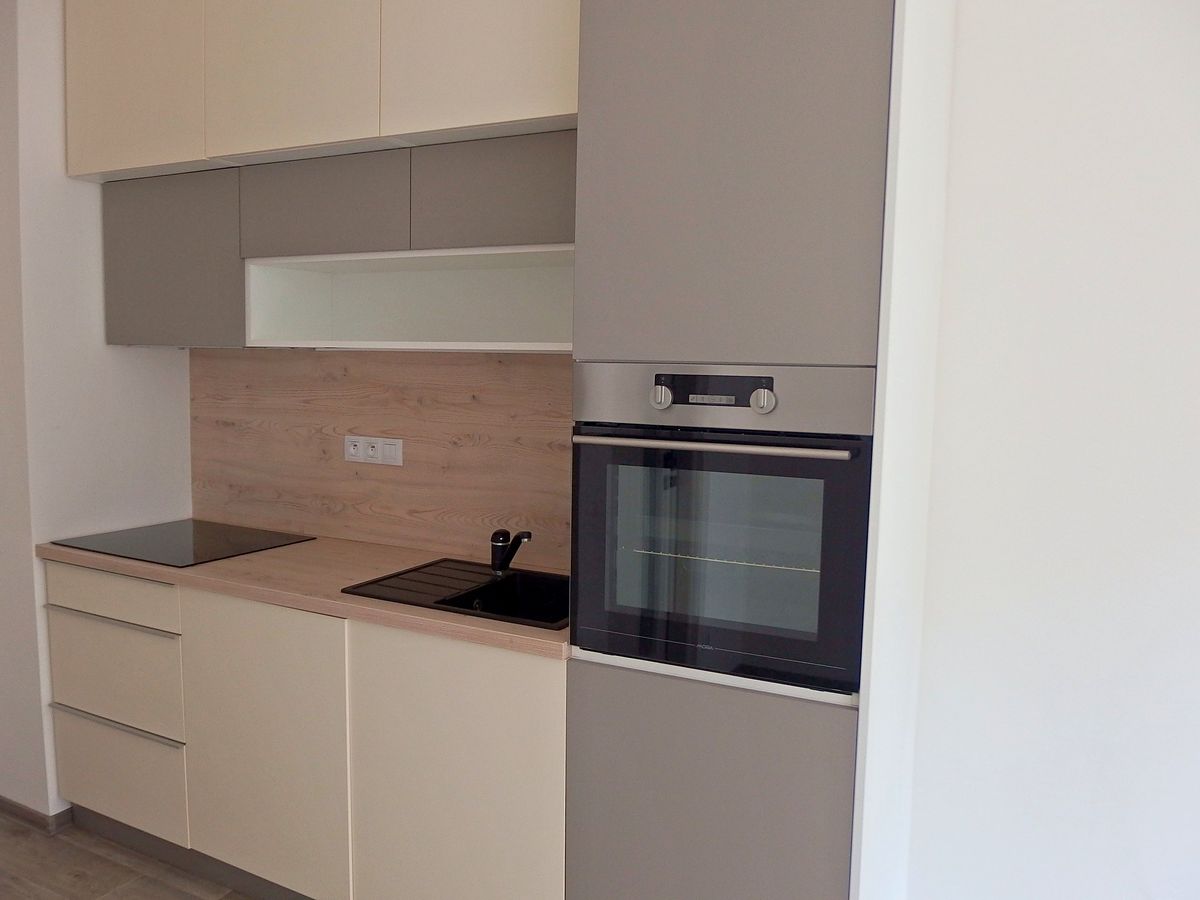 Pronájem bytu 2+kk 37 m²