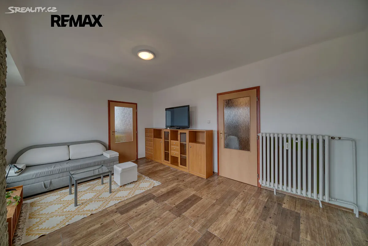 Pronájem bytu 3+1 58 m² – pohled 4