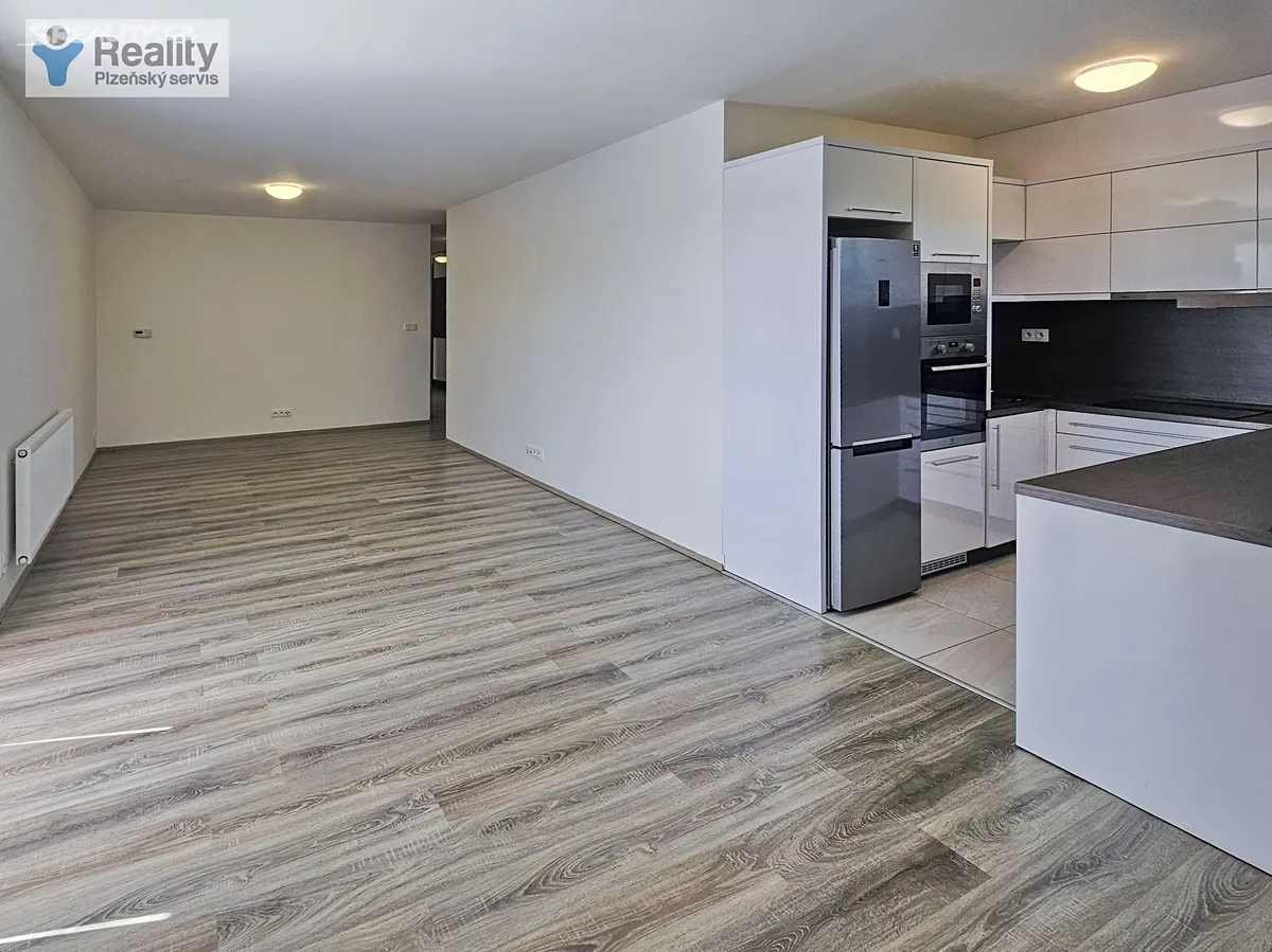 Pronájem bytu 3+kk 94 m² – další