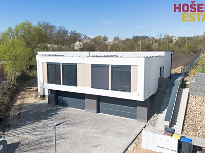 Prodej  rodinného domu 197 m², pozemek 737 m²
