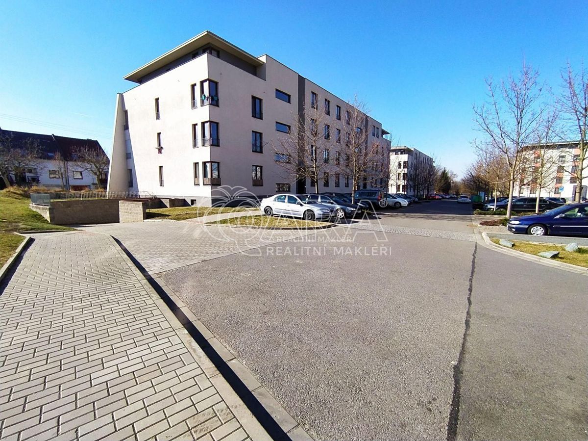 Pronájem bytu 1+kk 29 m²