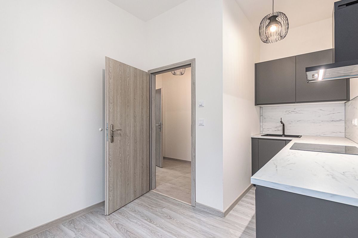 Pronájem bytu 2+kk 29 m²