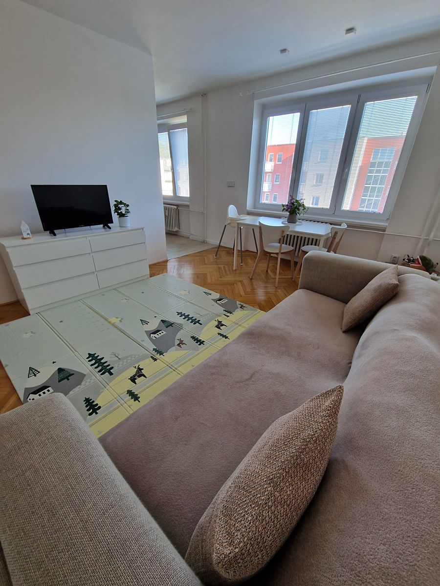 Pronájem bytu 2+kk 54 m²