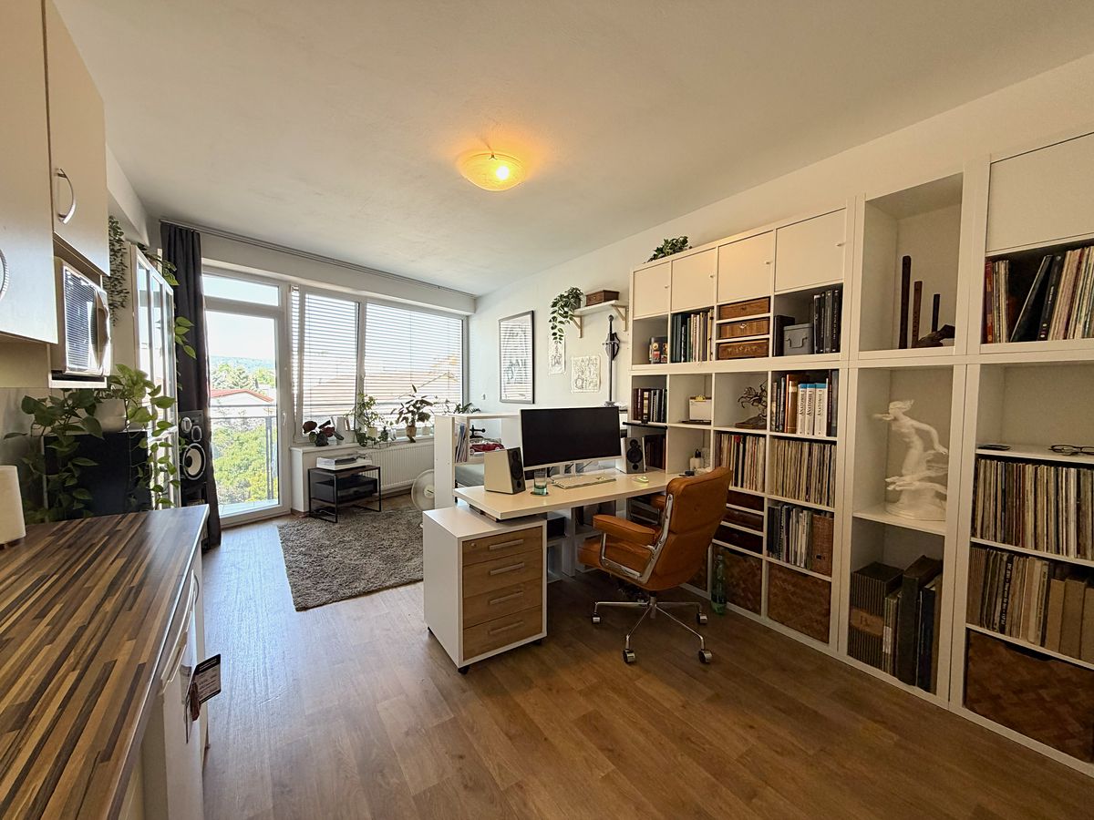 Pronájem bytu 1+kk 32 m²