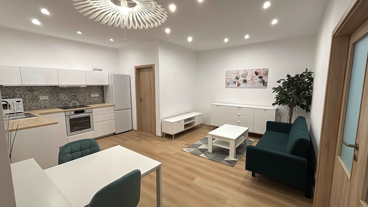 Pronájem bytu 2+kk 48 m²