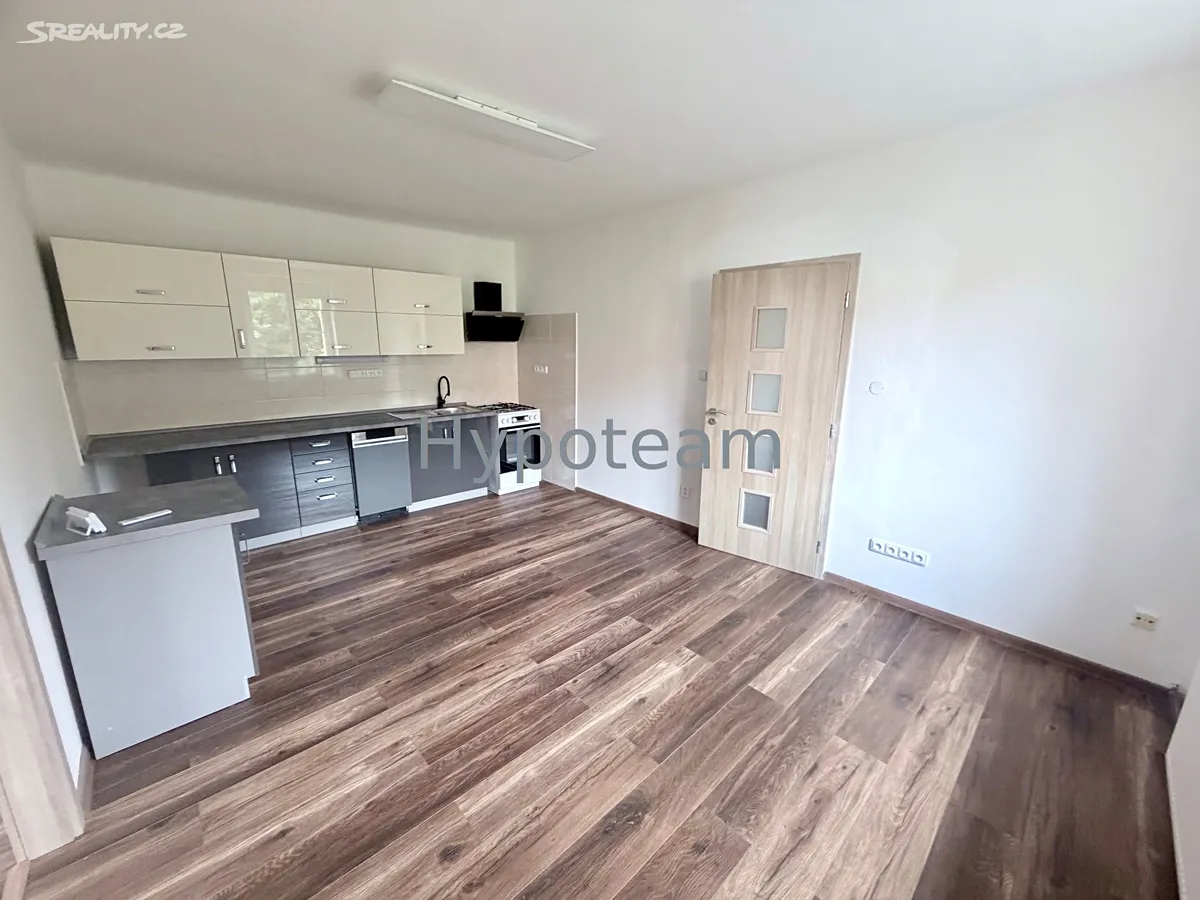Pronájem bytu 2+kk 52 m², Ústí nad Labem