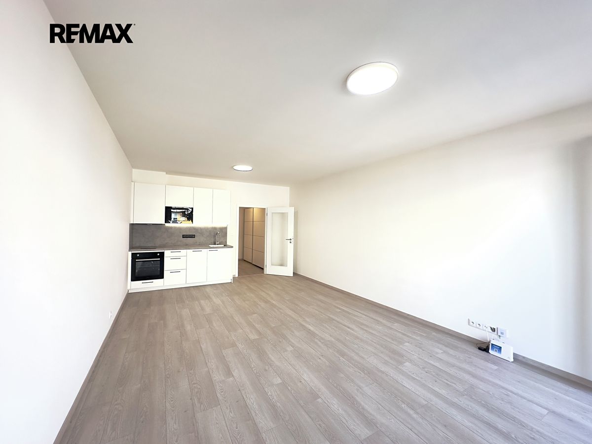 Pronájem bytu 1+kk 41 m²