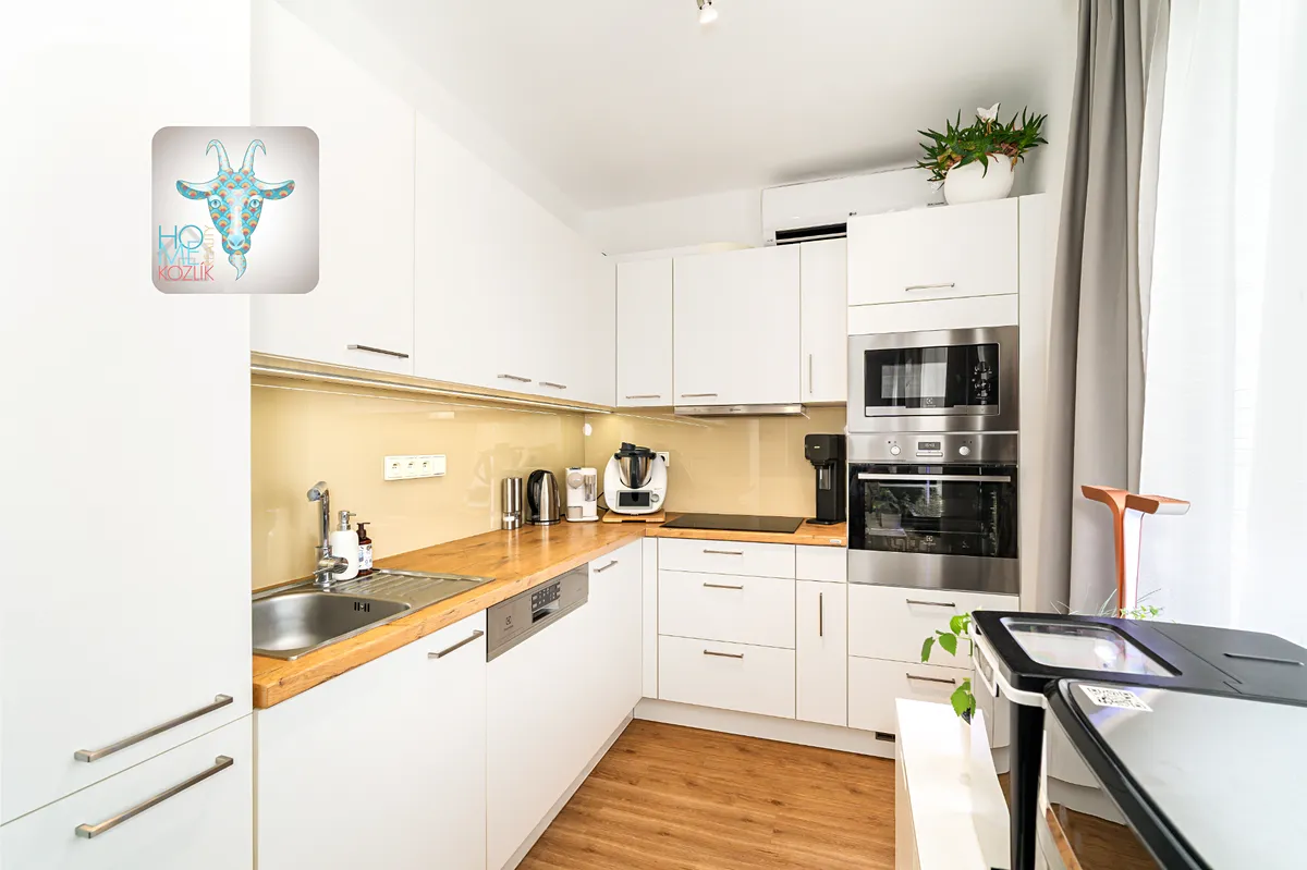 Prodej bytu 2+kk 56 m², Roztoky