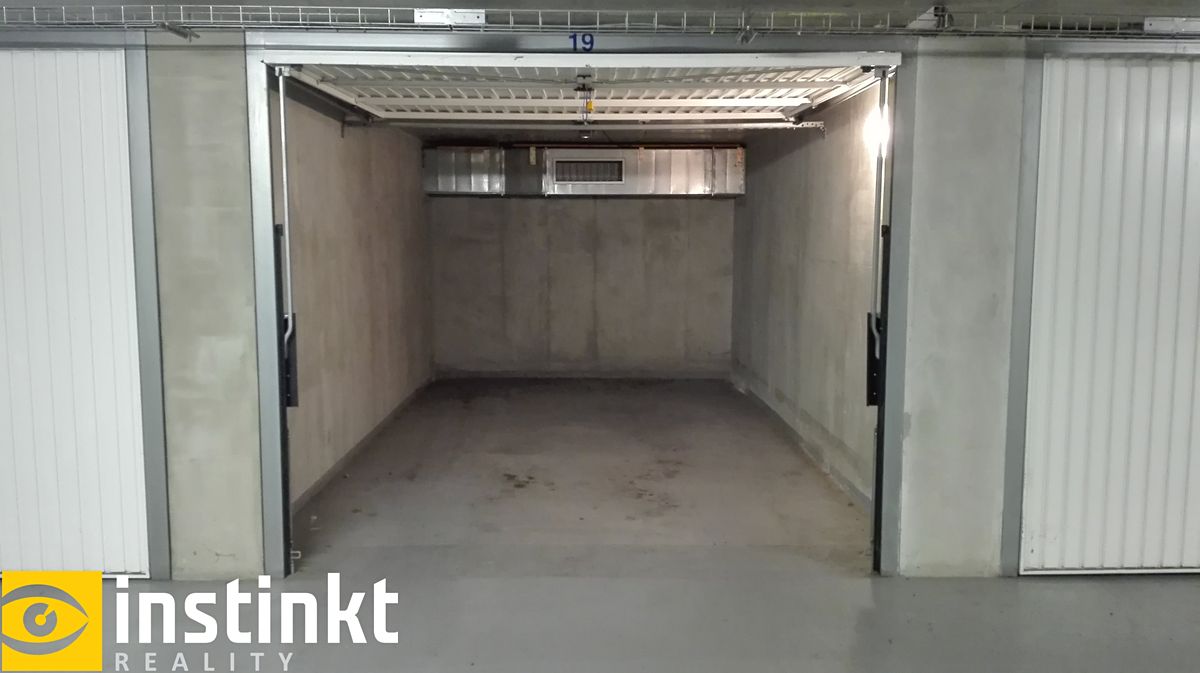 Pronájem garáže 16 m² – fotografie 2
