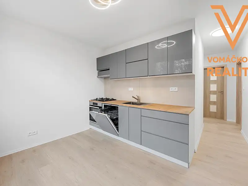 Prodej bytu 3+1 75 m², Ústí nad Labem – náhled fotky 2