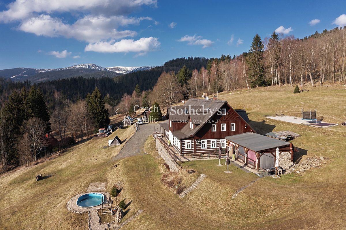 Prodej ubytovacího zařízení 400 m² – fotografie 2