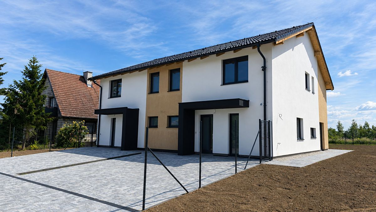 Prodej rodinného domu 144 m², pozemek 564 m² – fotografie 2
