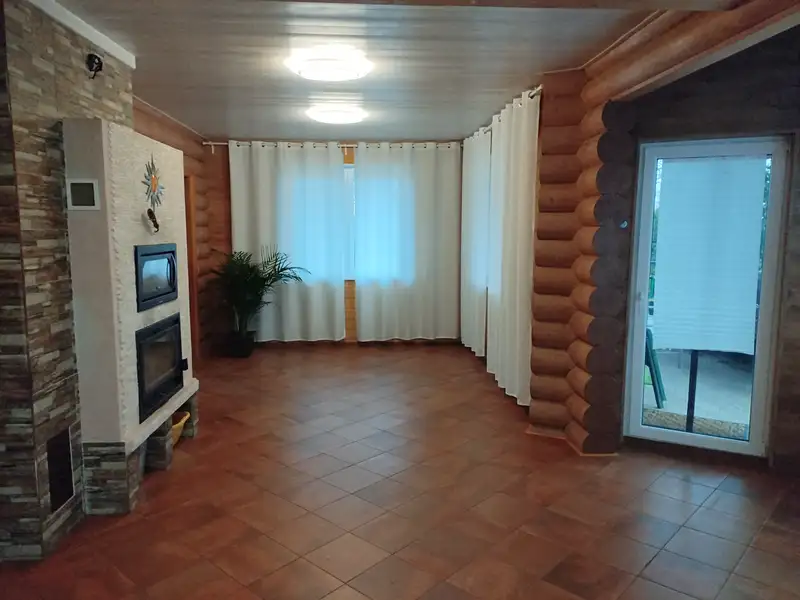 Prodej rodinného domu 163 m², pozemek 916 m², Neumětely – náhled fotky 3