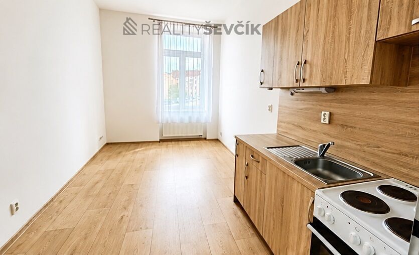 Pronájem bytu 2+kk 42 m²