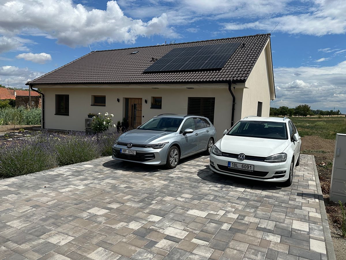 Prodej rodinného domu 116 m², pozemek 820 m² – fotografie 4